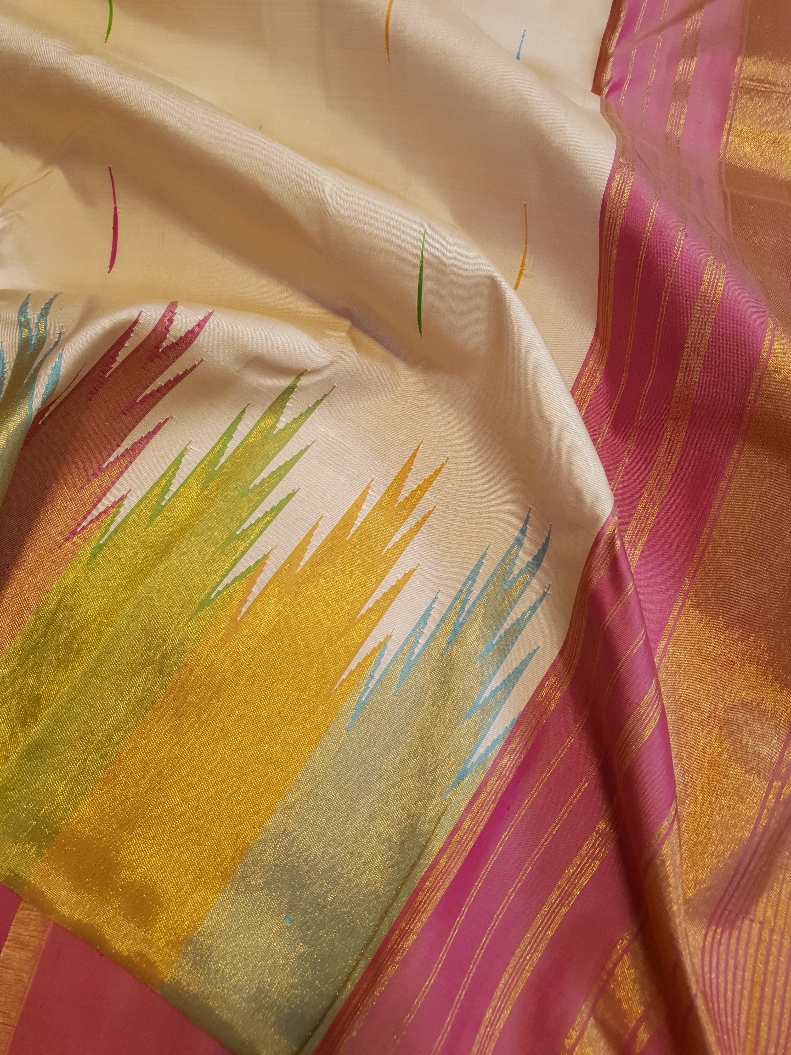 Off-White Cream and Pink Kanchipuram Handloom Bridal Silk Sarees